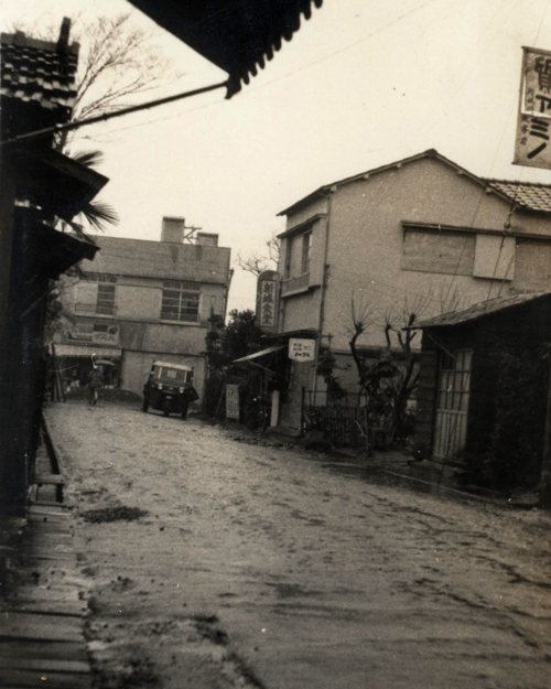 昭和30年代、新城駅周辺の風景